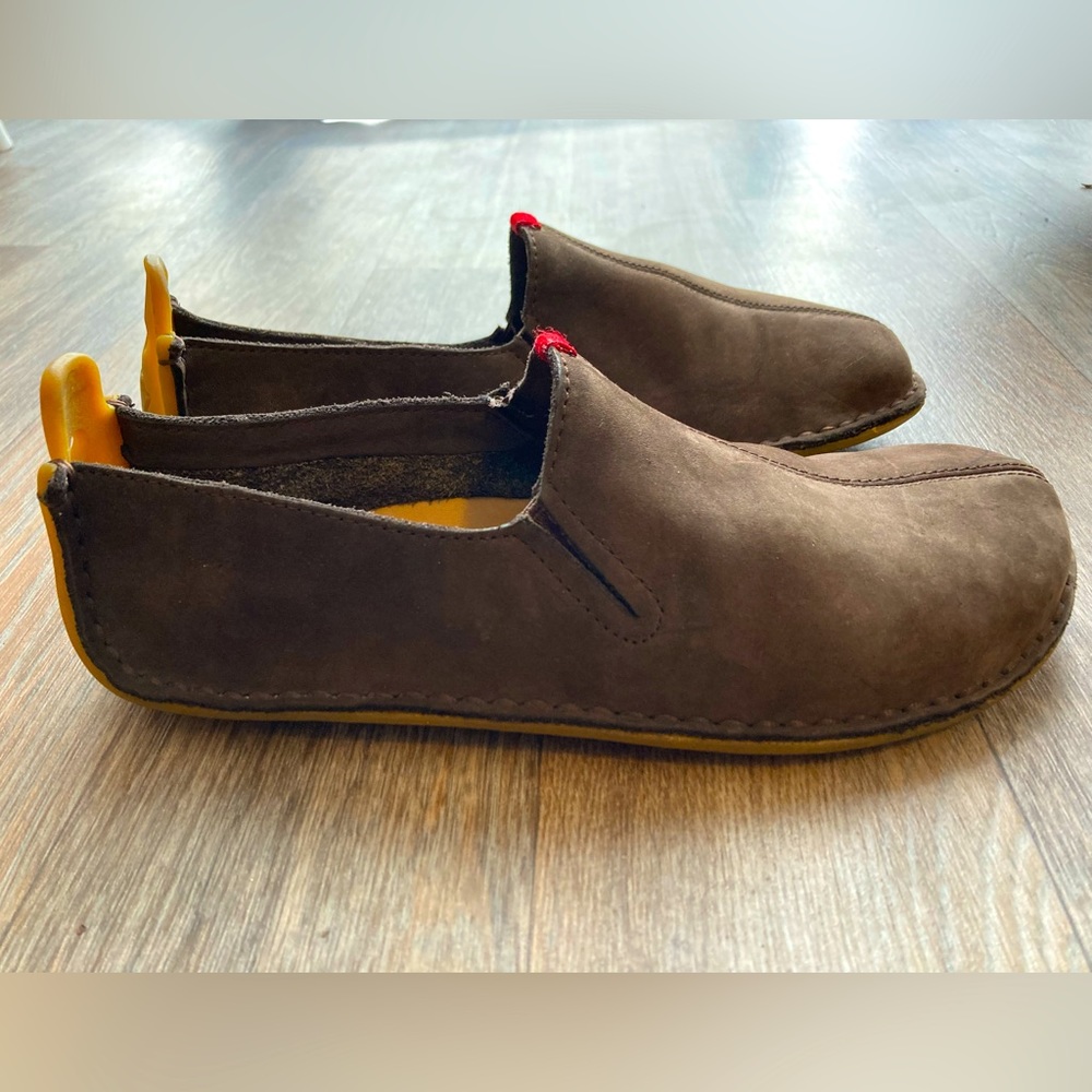 Vivobarefoot Ababa slip-ons